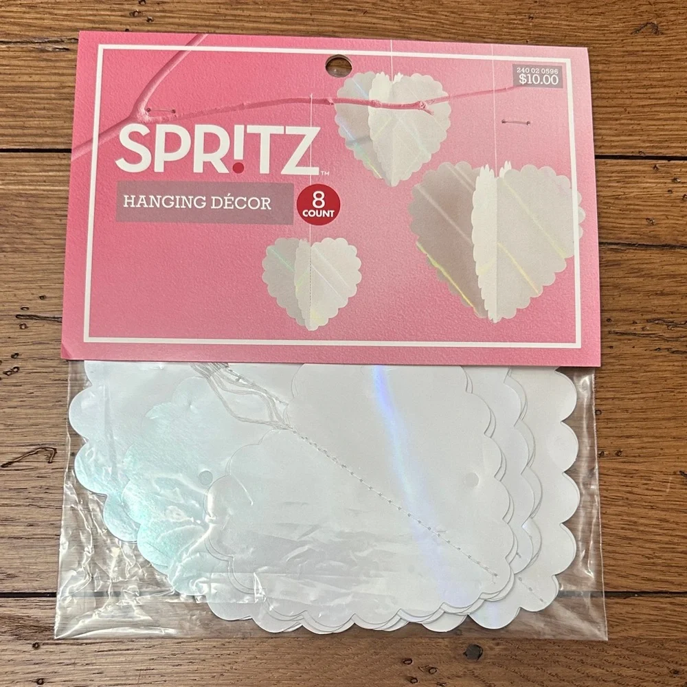 Spritz White Heart Hanging Decorations - 8 Pack